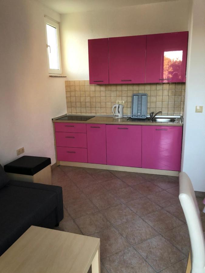 Miro Apartmani Razanac Exterior photo